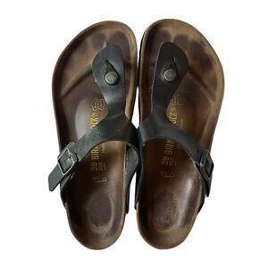 BIRKENSTOCK BLACK GIZAH LEATHER SANDALS 39 / 8 WOMENS